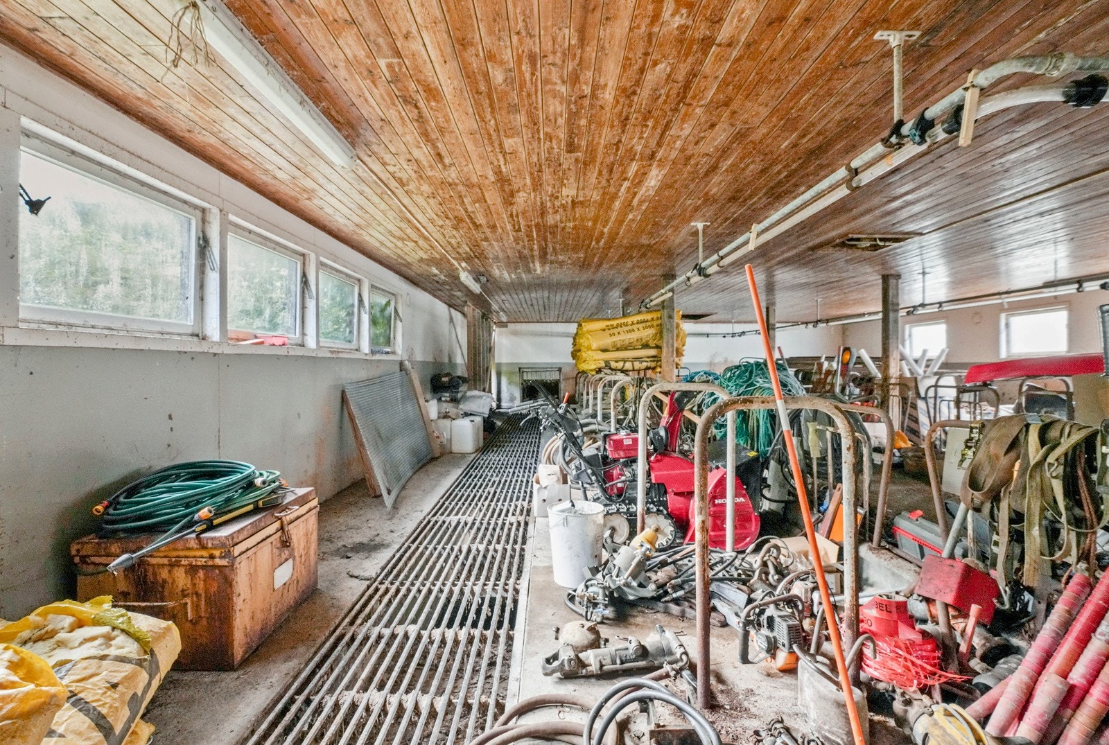 Fjøsrom Galleribilde