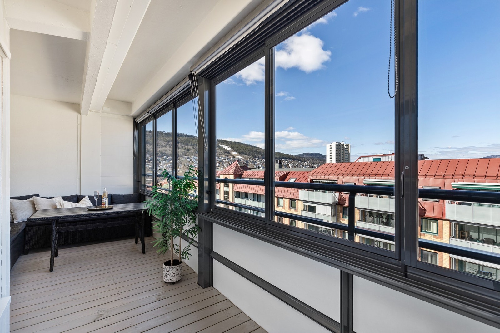 Det er fin plass til å innrede med ønsket møblement Galleribilde
