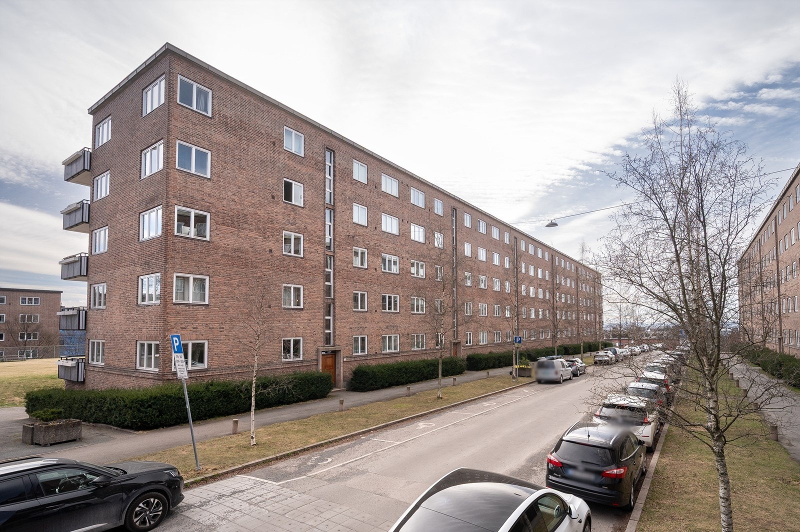 Leiligheten har perfekt beliggenhet for dem som ønsker å bo i et sentralt område. Galleribilde