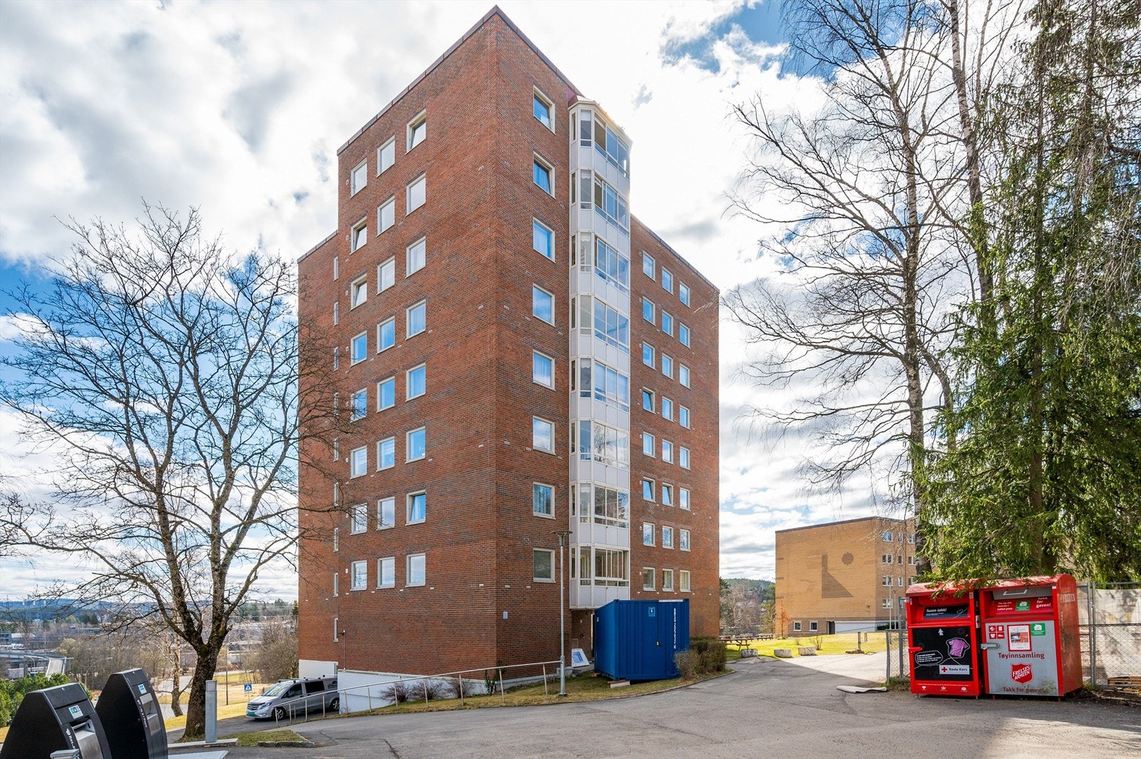 Østmarka ligger i umiddelbar nærhet med fine turområder sommer som vinter. Galleribilde