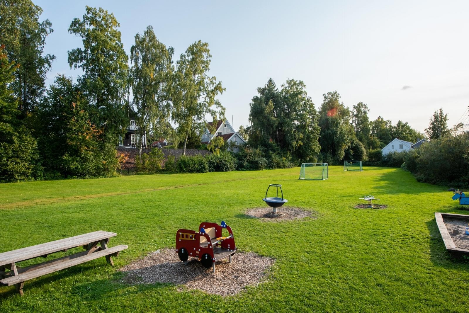 Populære Leikern ligger få meter unna boligen Galleribilde