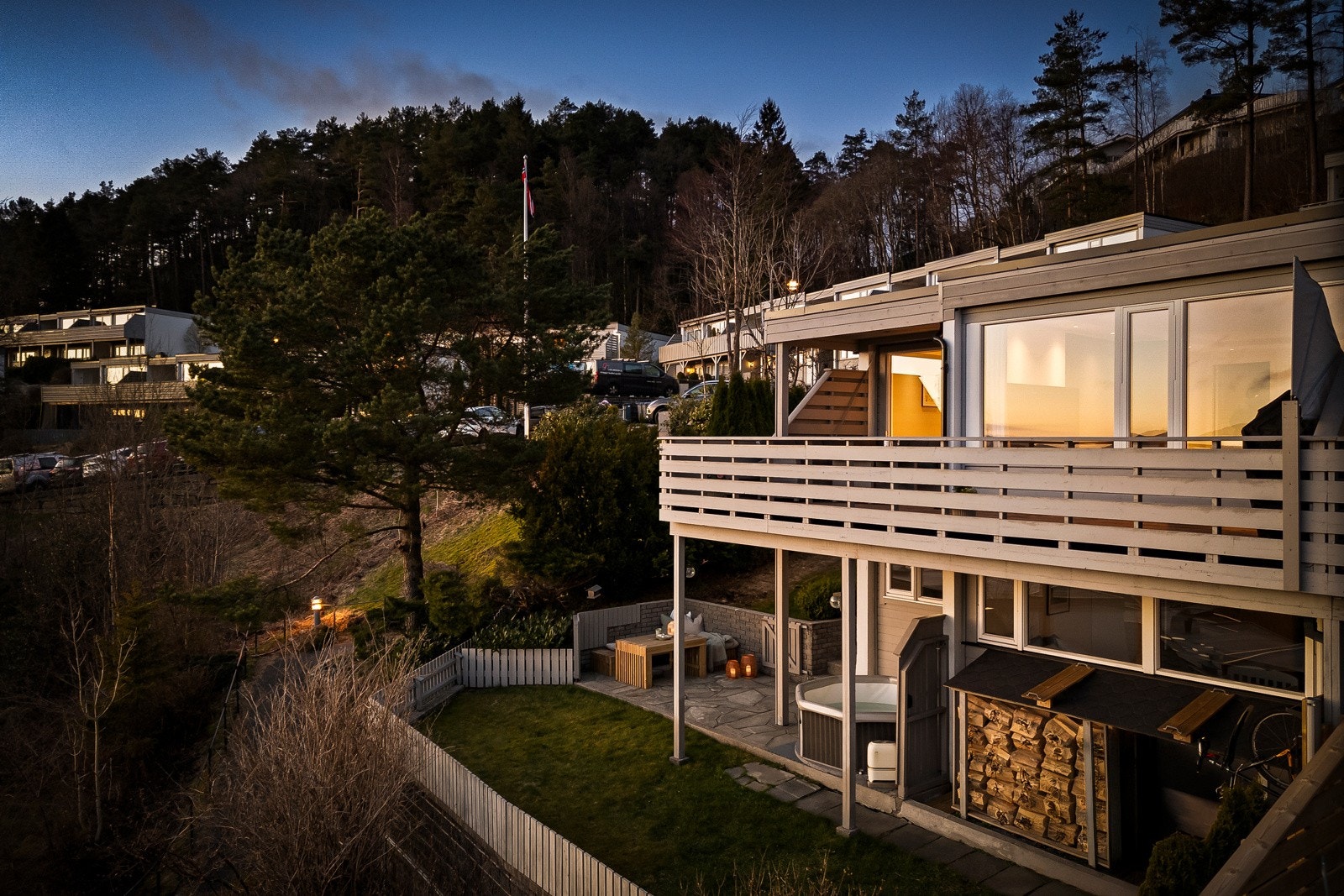 - Lillehatten 90 presentert av PrivatMegleren v/ Olav Fretland - Galleribilde