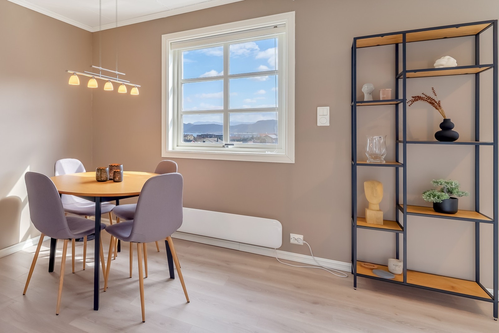 Her er det rom for både liten og stor spiseavdeling. Galleribilde