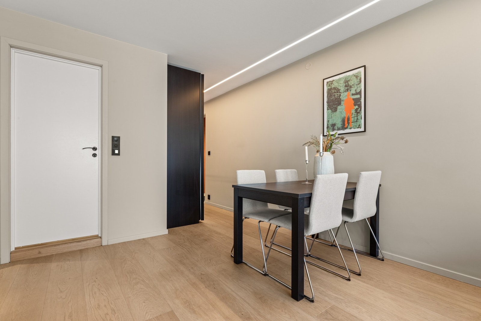 Nye Elko Plus lysbrytere, dimmere og stikkontakter i 2019 Galleribilde