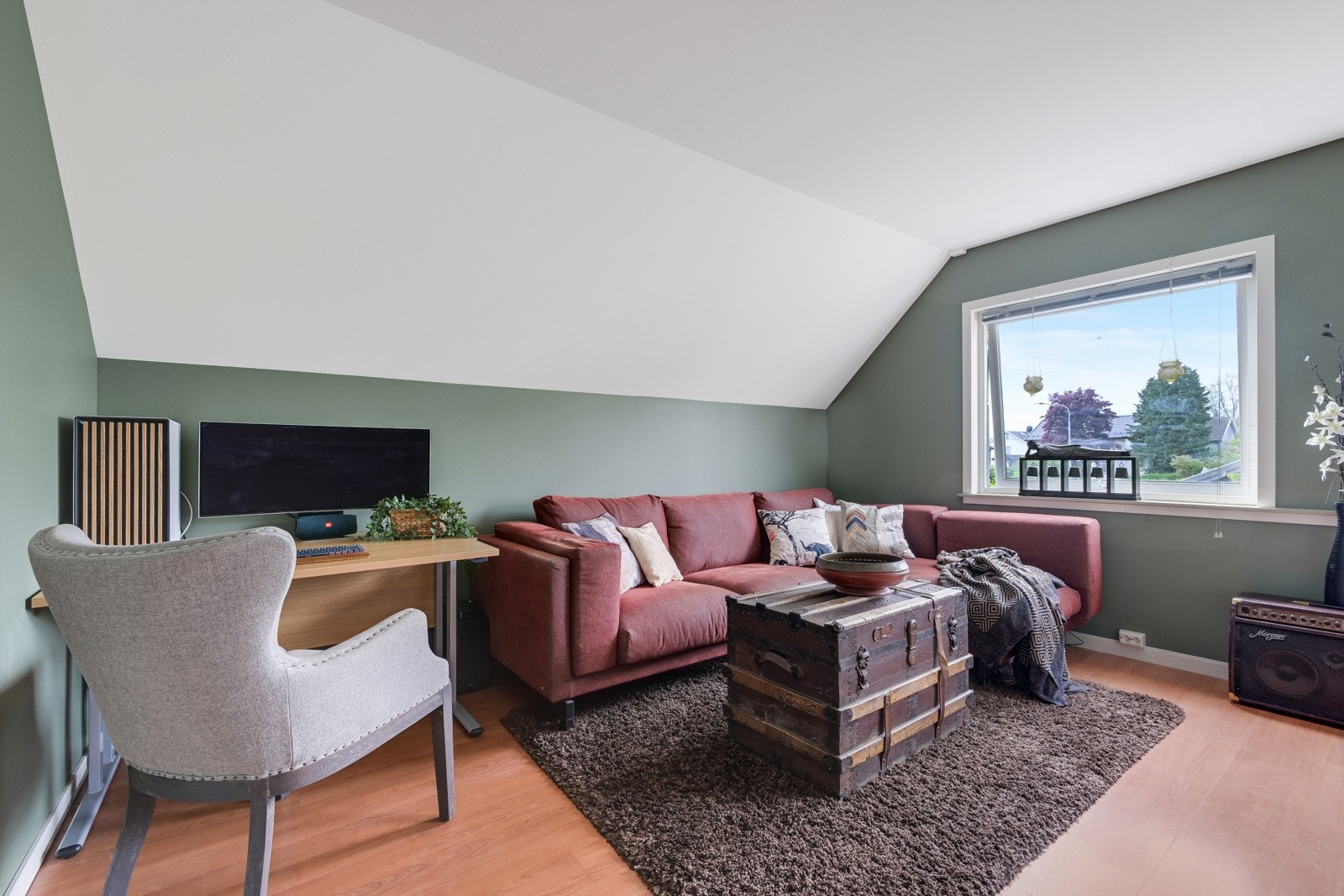 Nyoppusset stue i 2. etasje Galleribilde