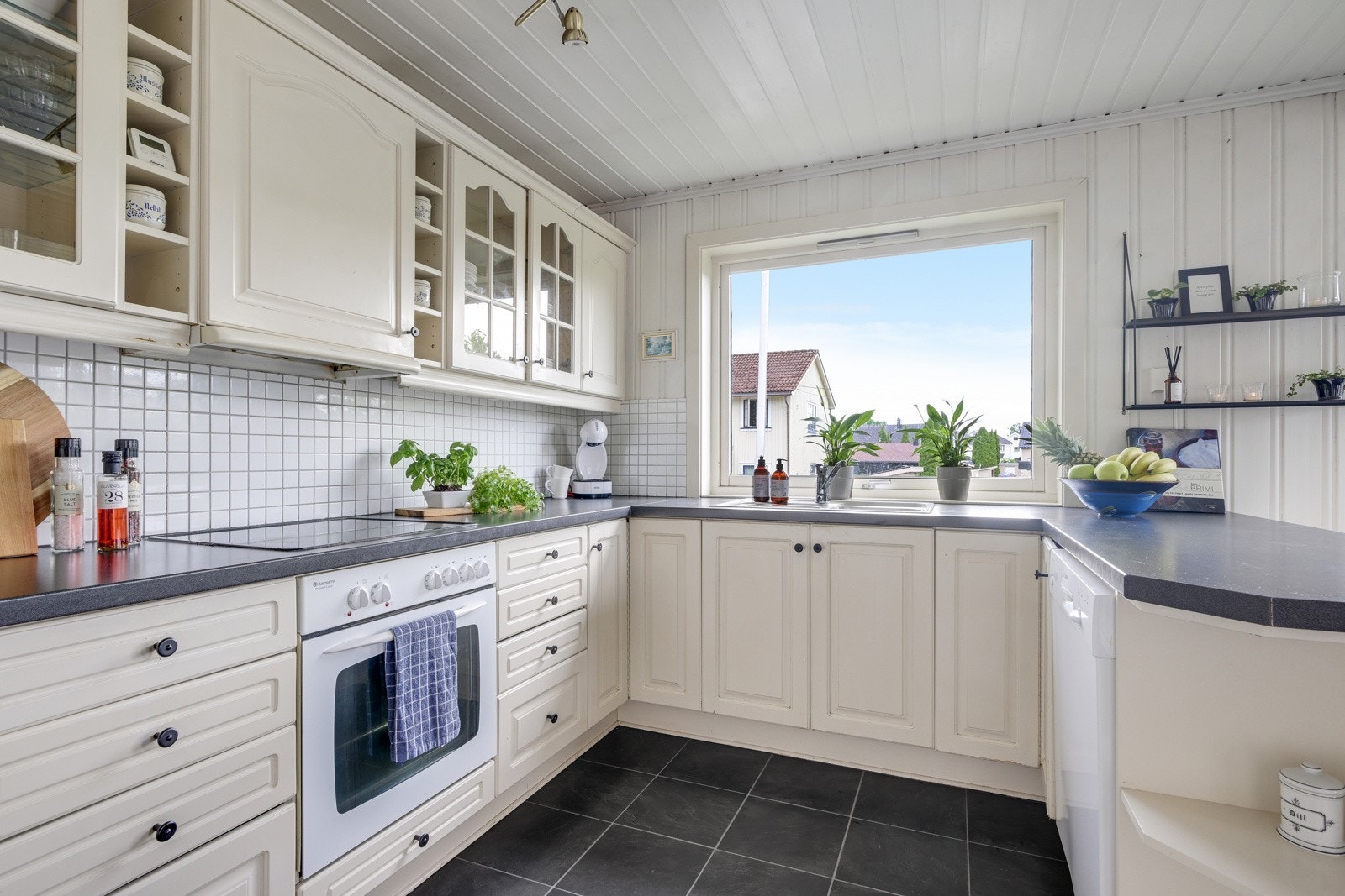 Det er som vi ser godt med benkeplass Galleribilde