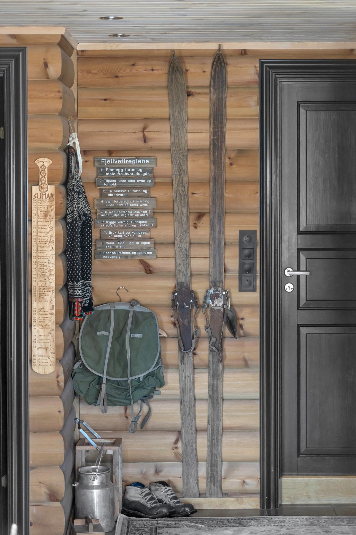 Fine soner med hyttepreg Galleribilde