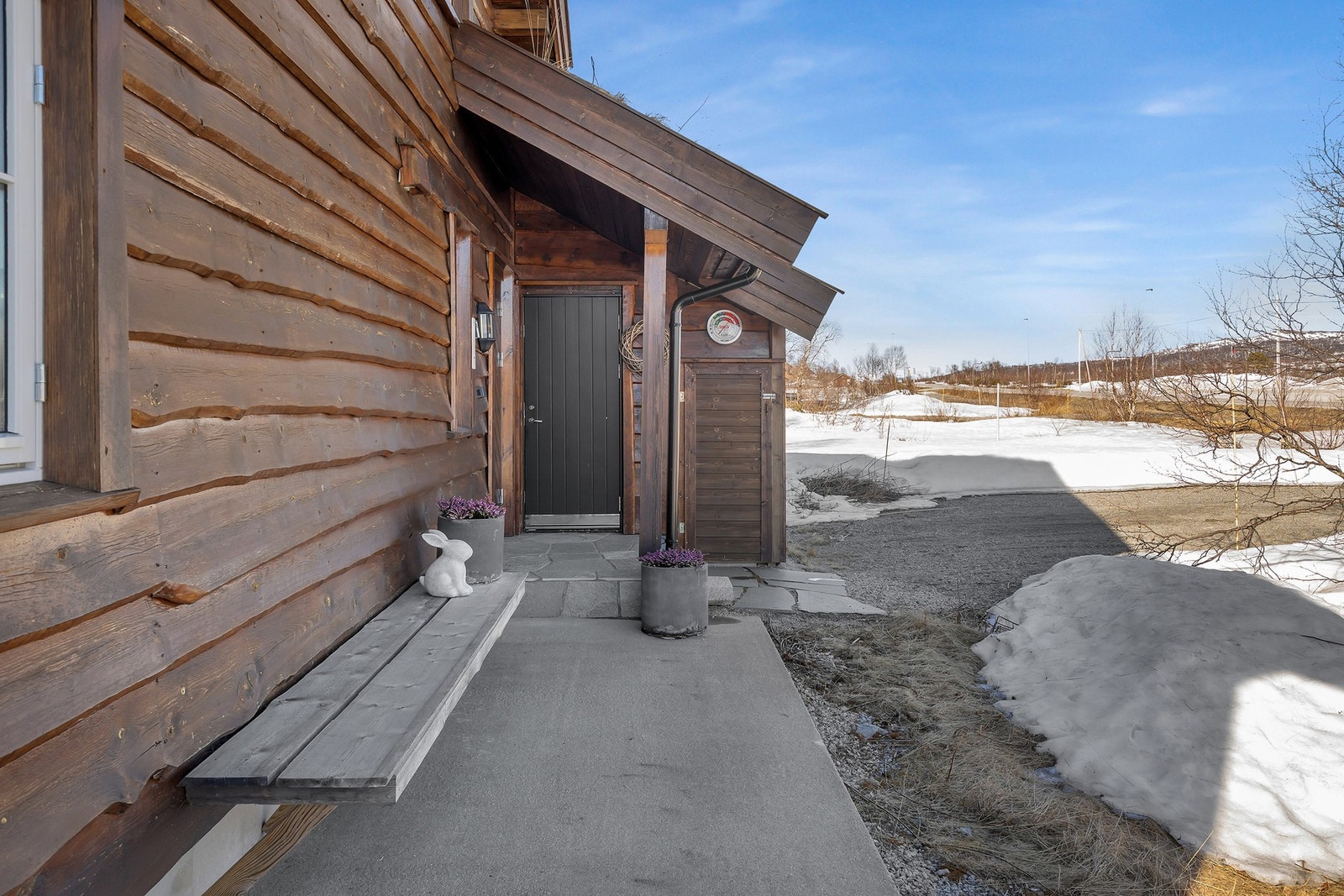 Ved inngangspartiet er det hellelagt Galleribilde