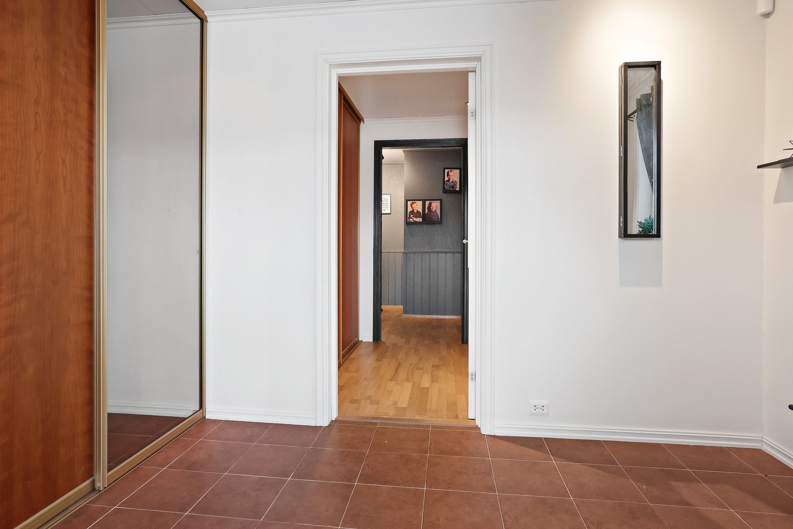 Entré Galleribilde