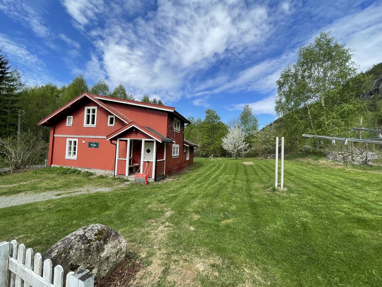 Uteområde gir mulighet for utendørs aktiviteter, grilling og avslapping Galleribilde