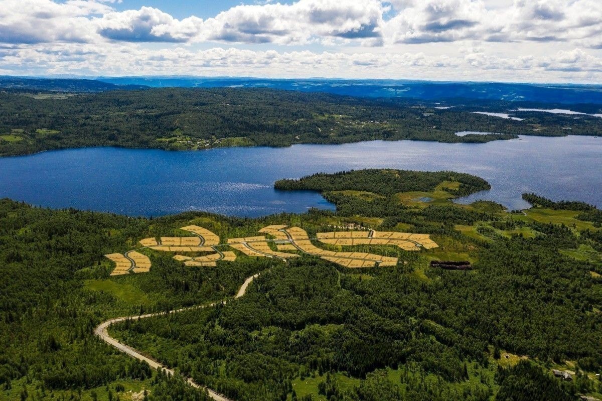 Flott felt med direkte adkomst til Storevatn for fiske, kajakk og bading! Galleribilde