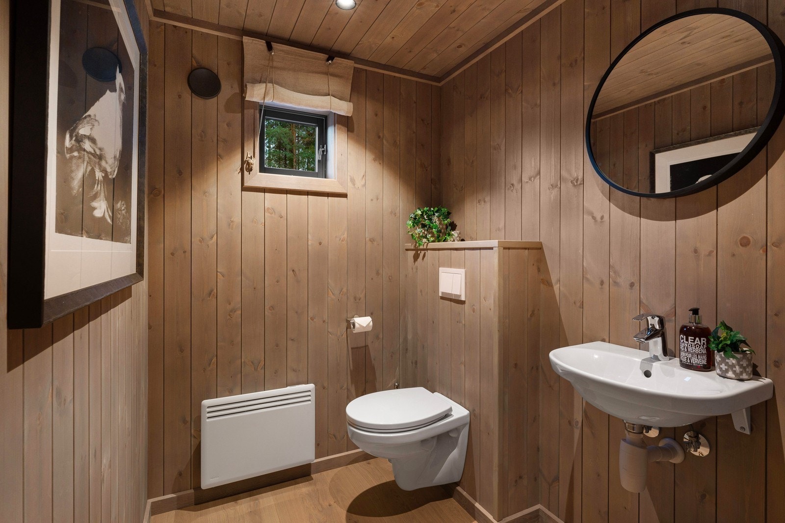 Bilder fra vår visningshytte på Norsk Hyttesenter Galleribilde