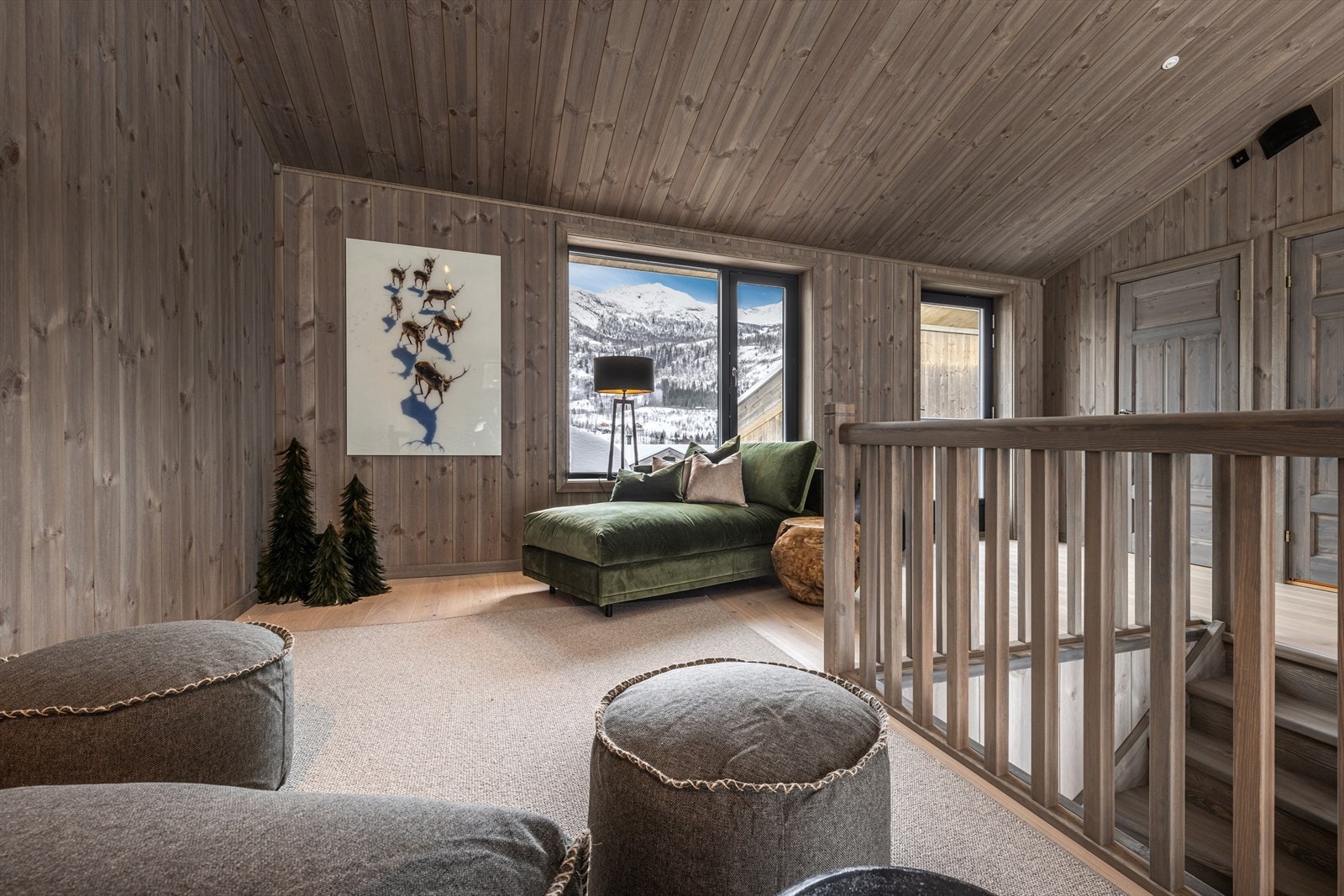 Leiligheten har loftstue med god takhøyde og godt med plass for innredning. Galleribilde