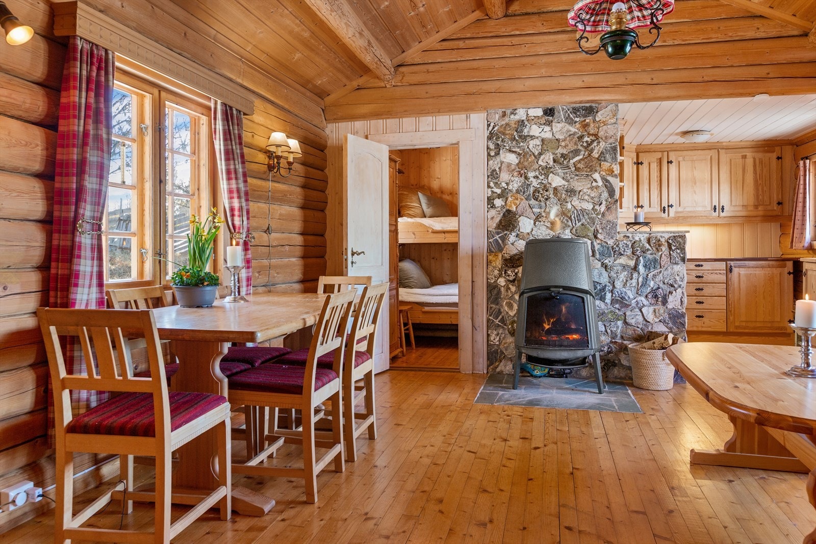 Peisovnen gir god varme. Galleribilde