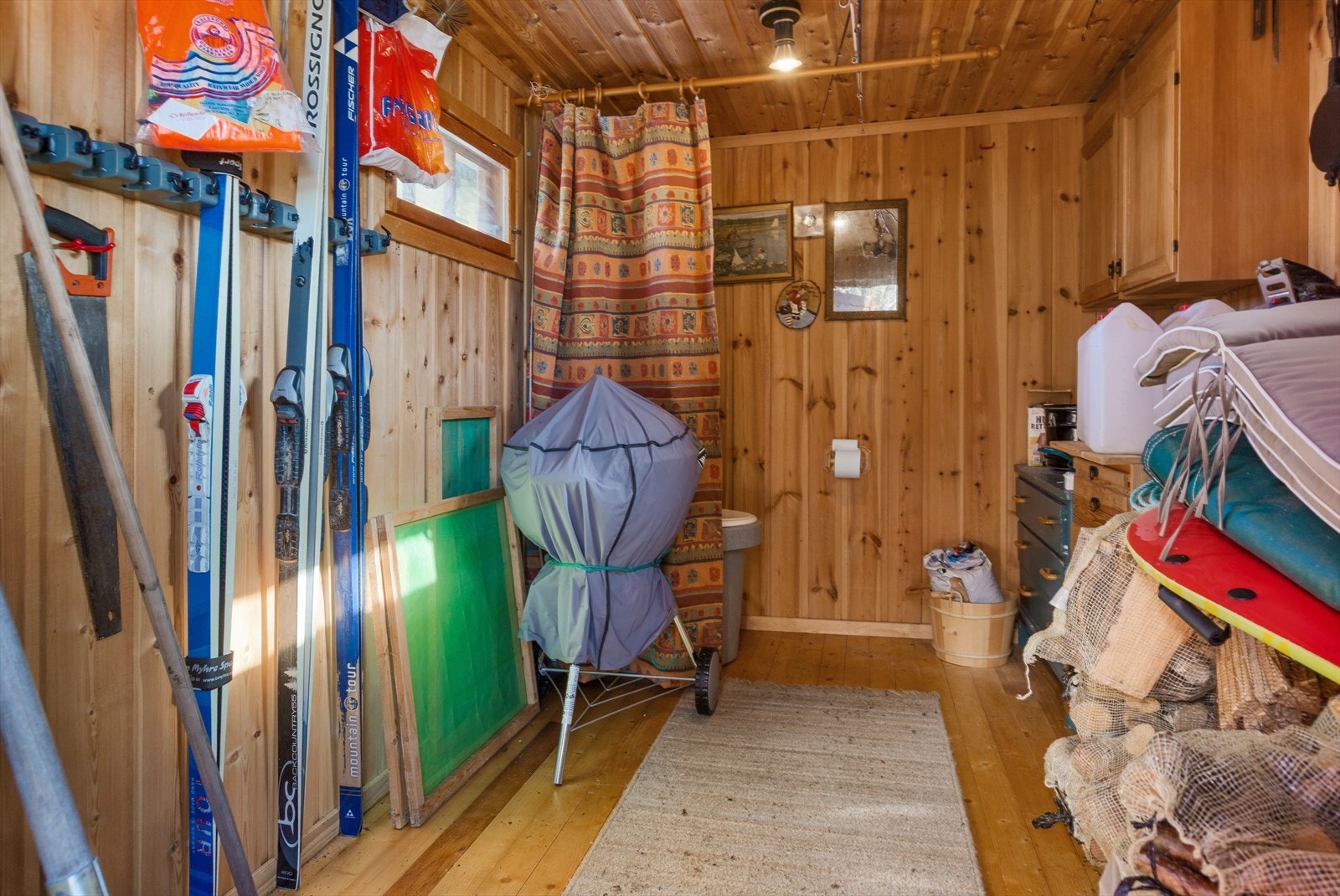 Fra uthuset. Galleribilde