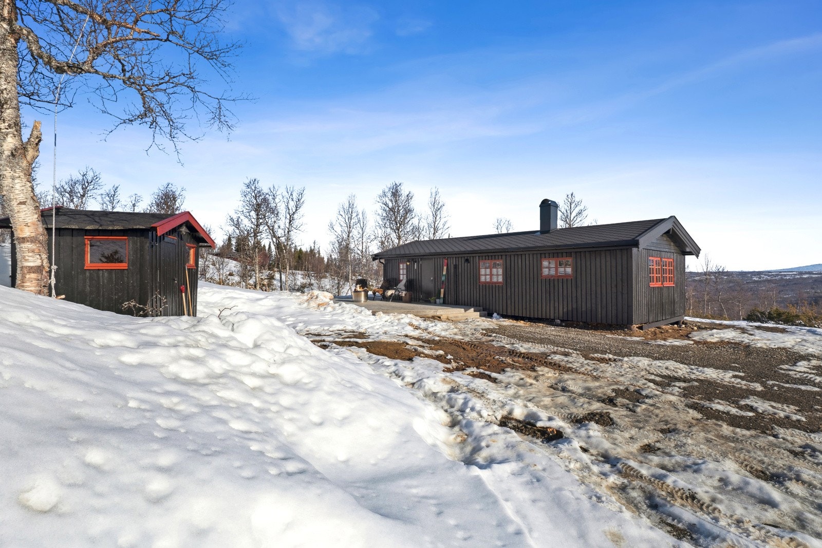 Det ble lagt nytt tak i 2025. Galleribilde