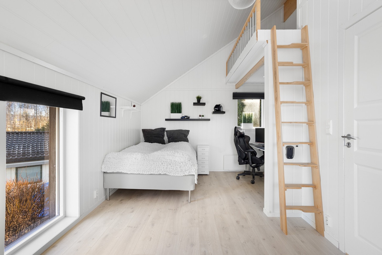 Soverom med hemsløsning - Morsomt barne- eller ungdomsrom Galleribilde