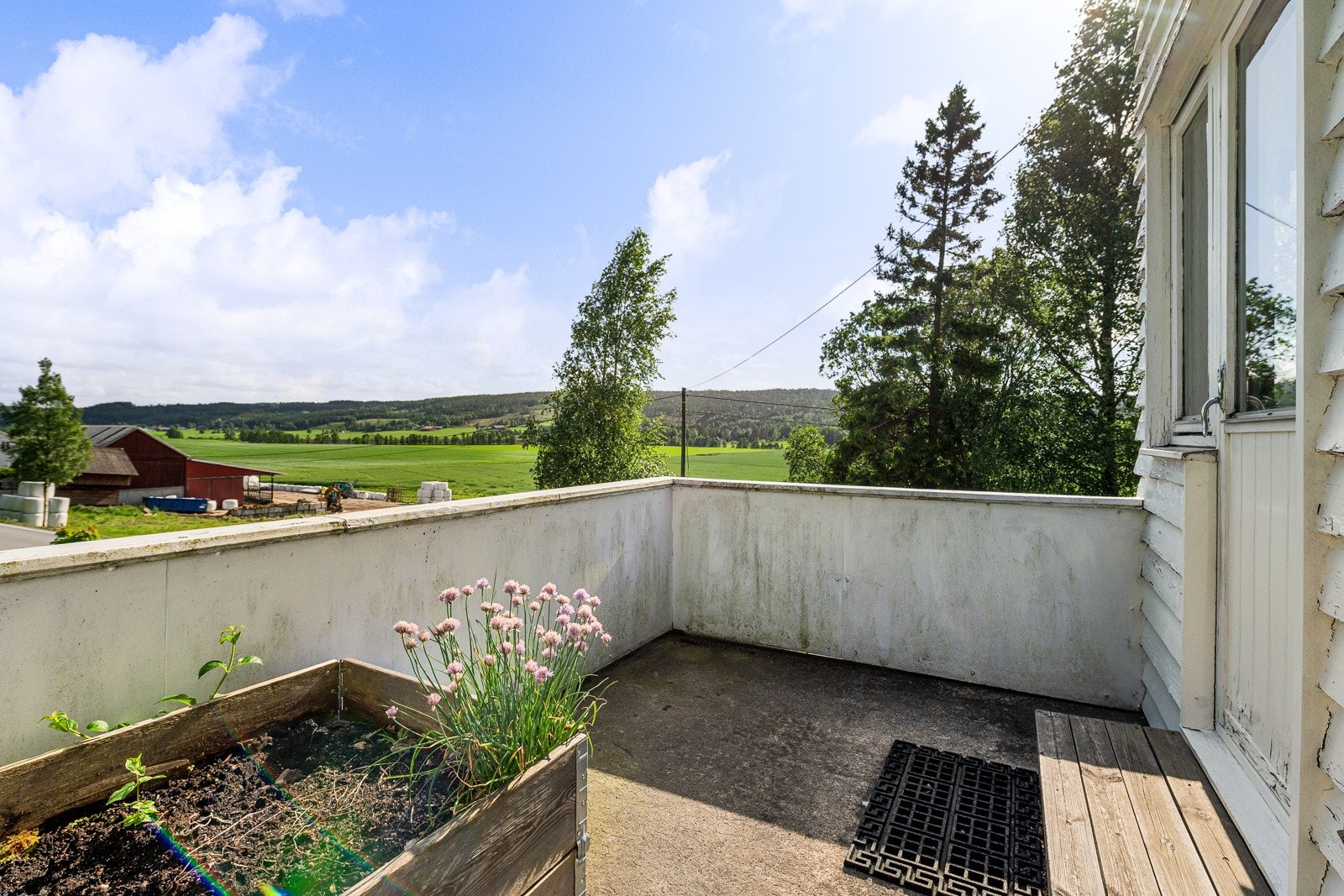 Flott utsyn over omkringliggende områder Galleribilde