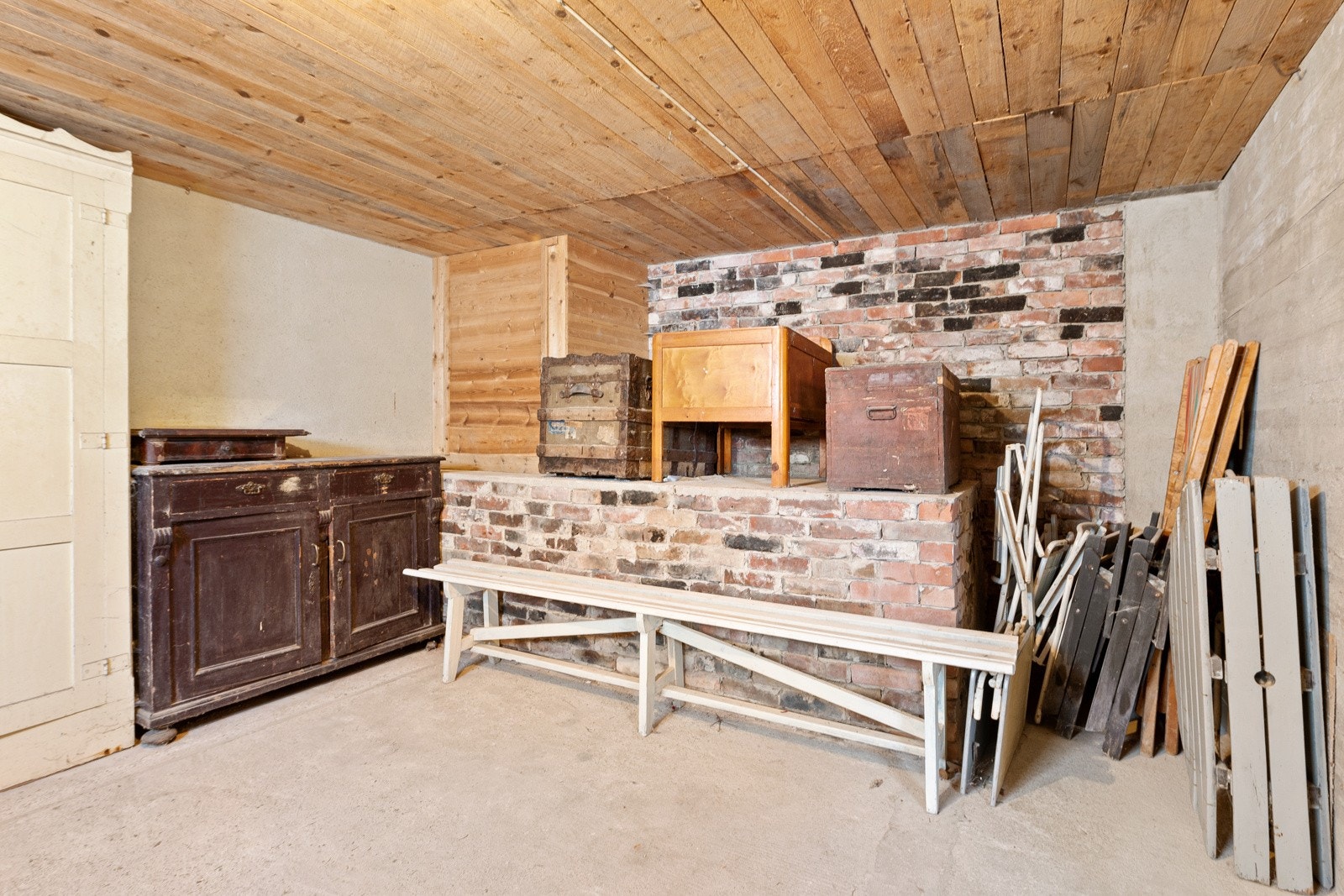 Kjellerrom Galleribilde