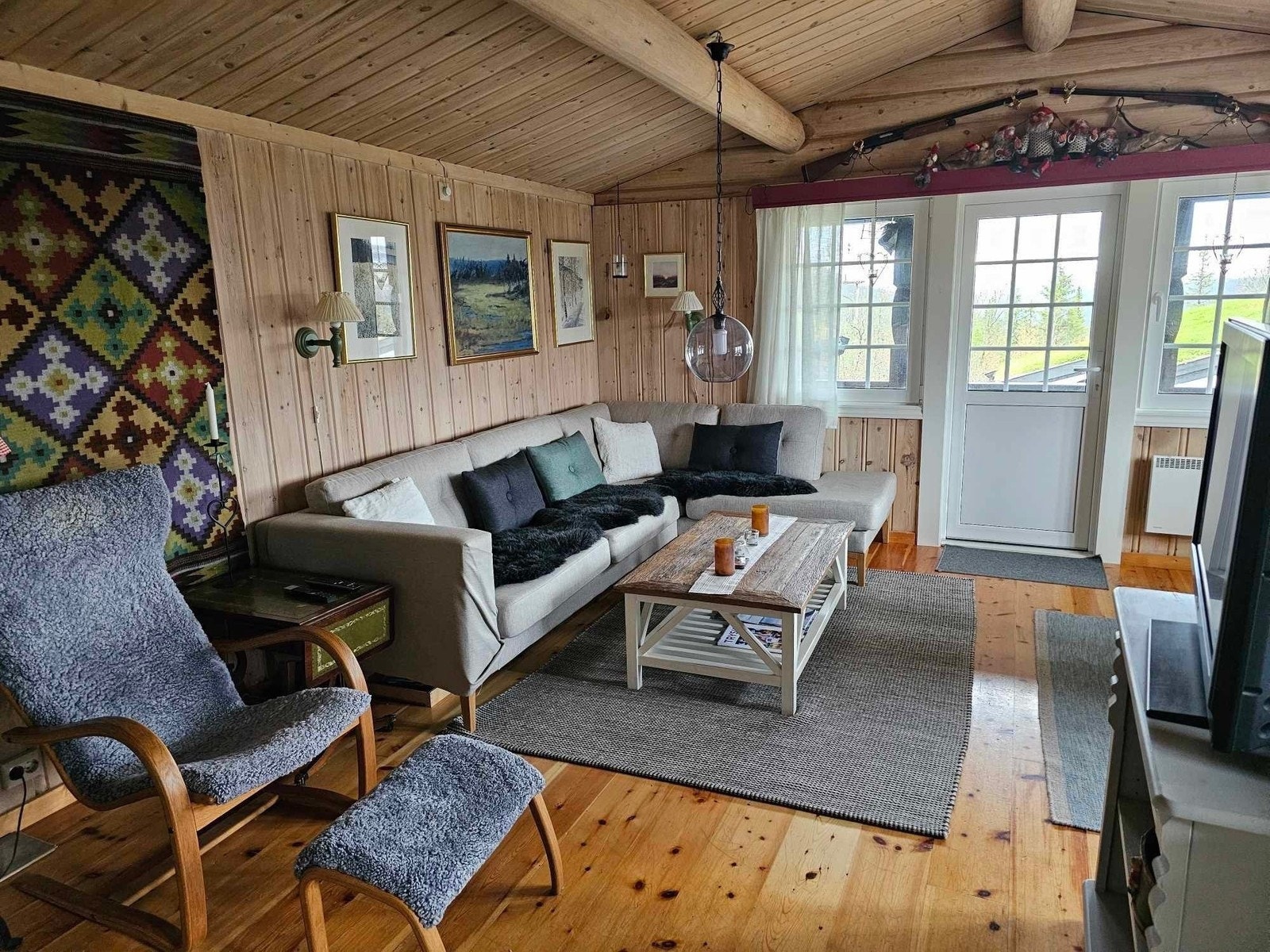 God plass for sofakrok og godstol. Galleribilde