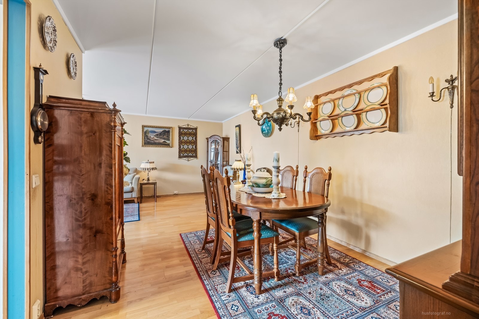 Flott spisebord! Galleribilde