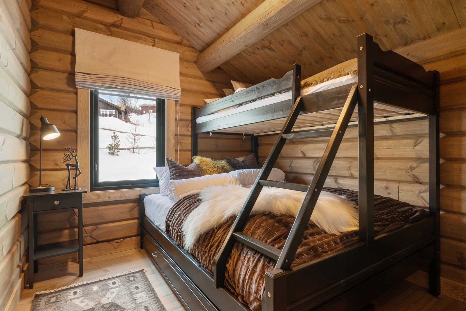 Illustrasjonsfoto fra kundeprosjekt – soverom på plan 2. Galleribilde