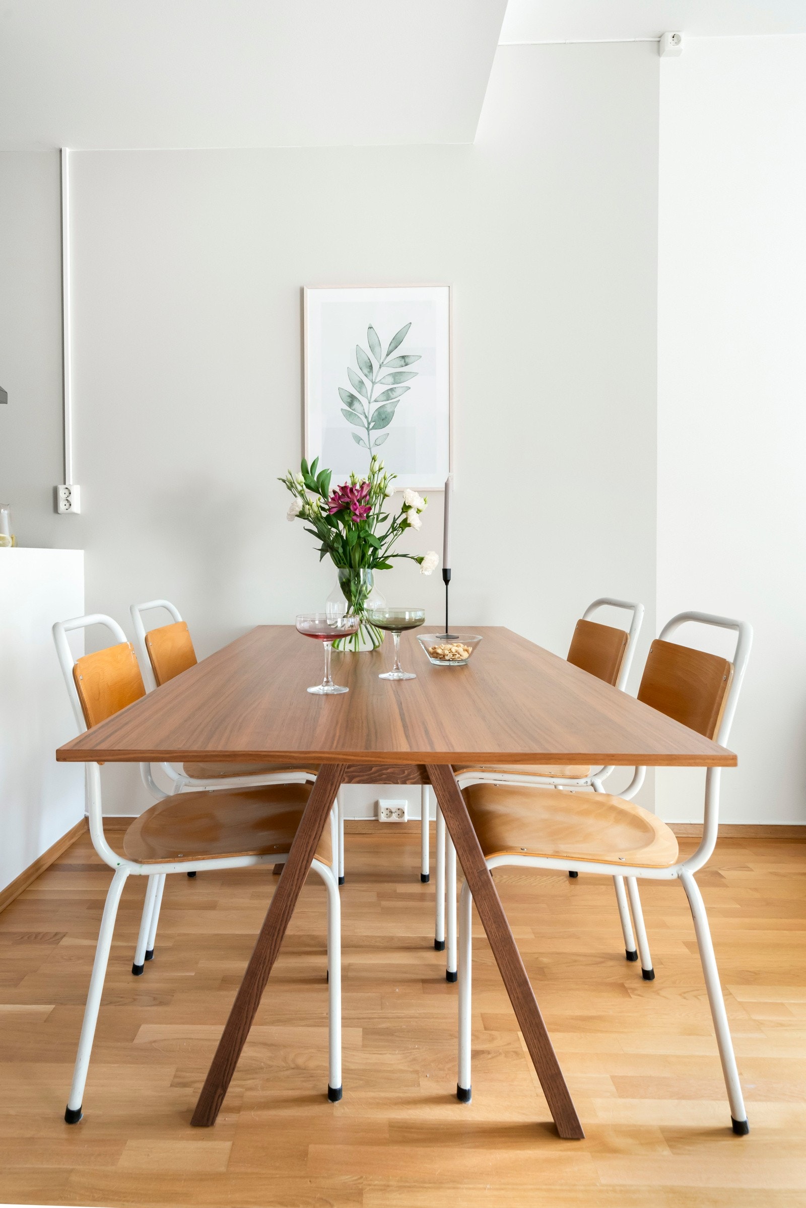 Sosial løsning - her kan du enkelt invitere flere gjester til hyggelige middagsbesøk. Galleribilde