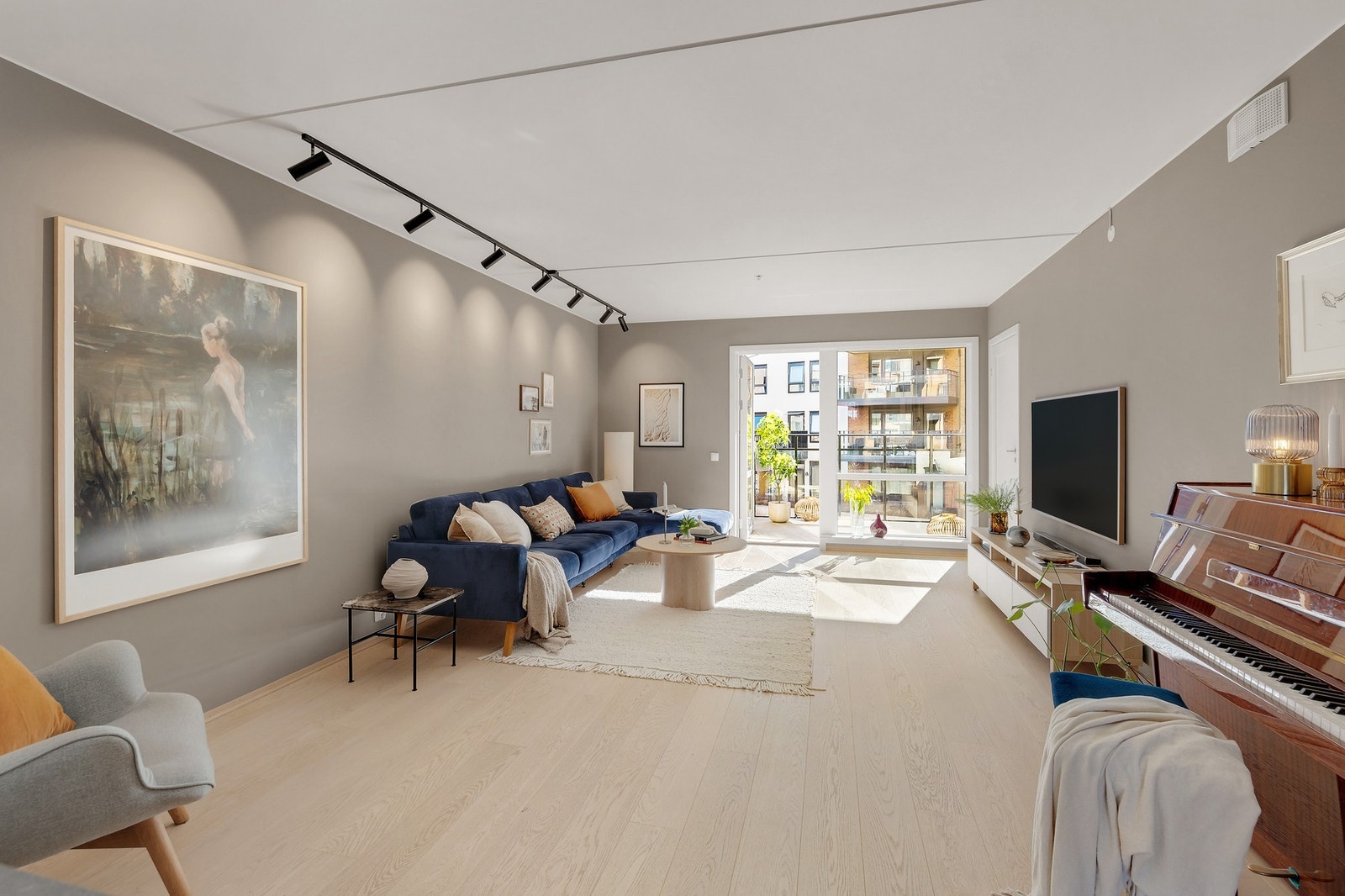 Velkommen til Midtveien 65, presentert av Ingrid Beate Thompson v/EIE eiendomsmegling Galleribilde