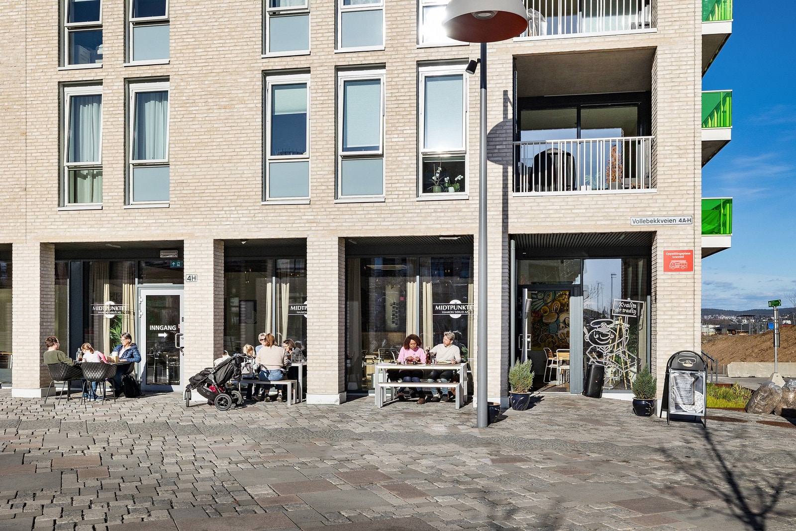 Sjarmerende Midtpunktet finner du en kort spasertur fra boligen Galleribilde