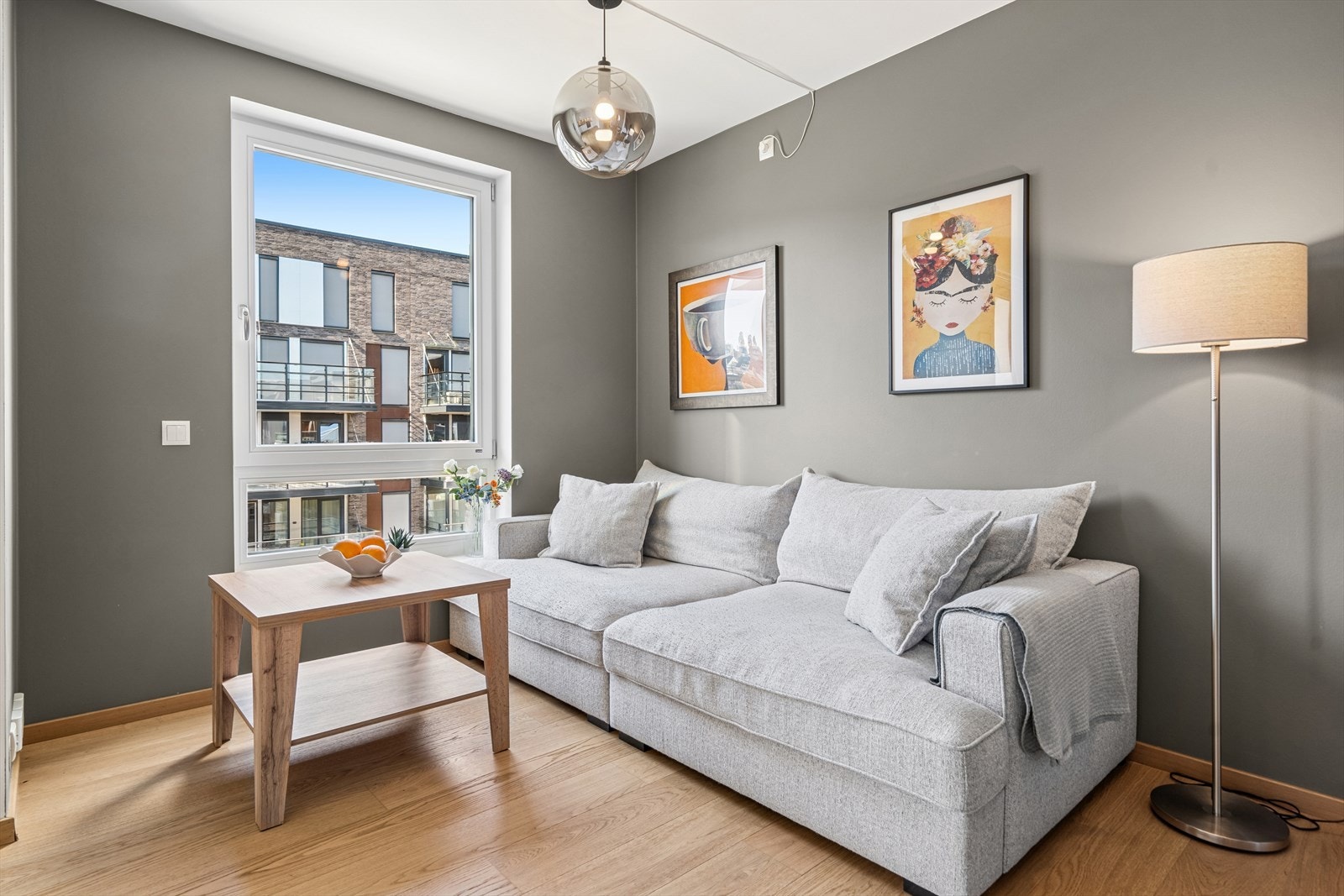 Leiligheten ligger i 4. og nest øverste etasje i populært sameie på Kaldnes. Galleribilde