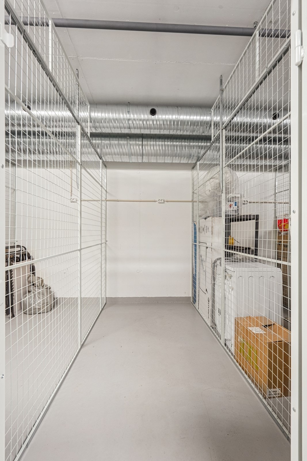 Medfølgende leiligheten er sportsbod på 4 kvm i lukket anlegg. Galleribilde