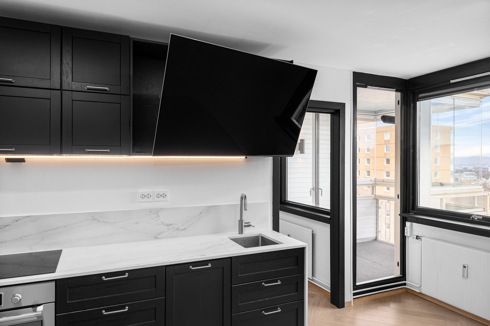 Dette kombinert med den svært praktiske planløsningen sørger for en god atmosfære. Galleribilde