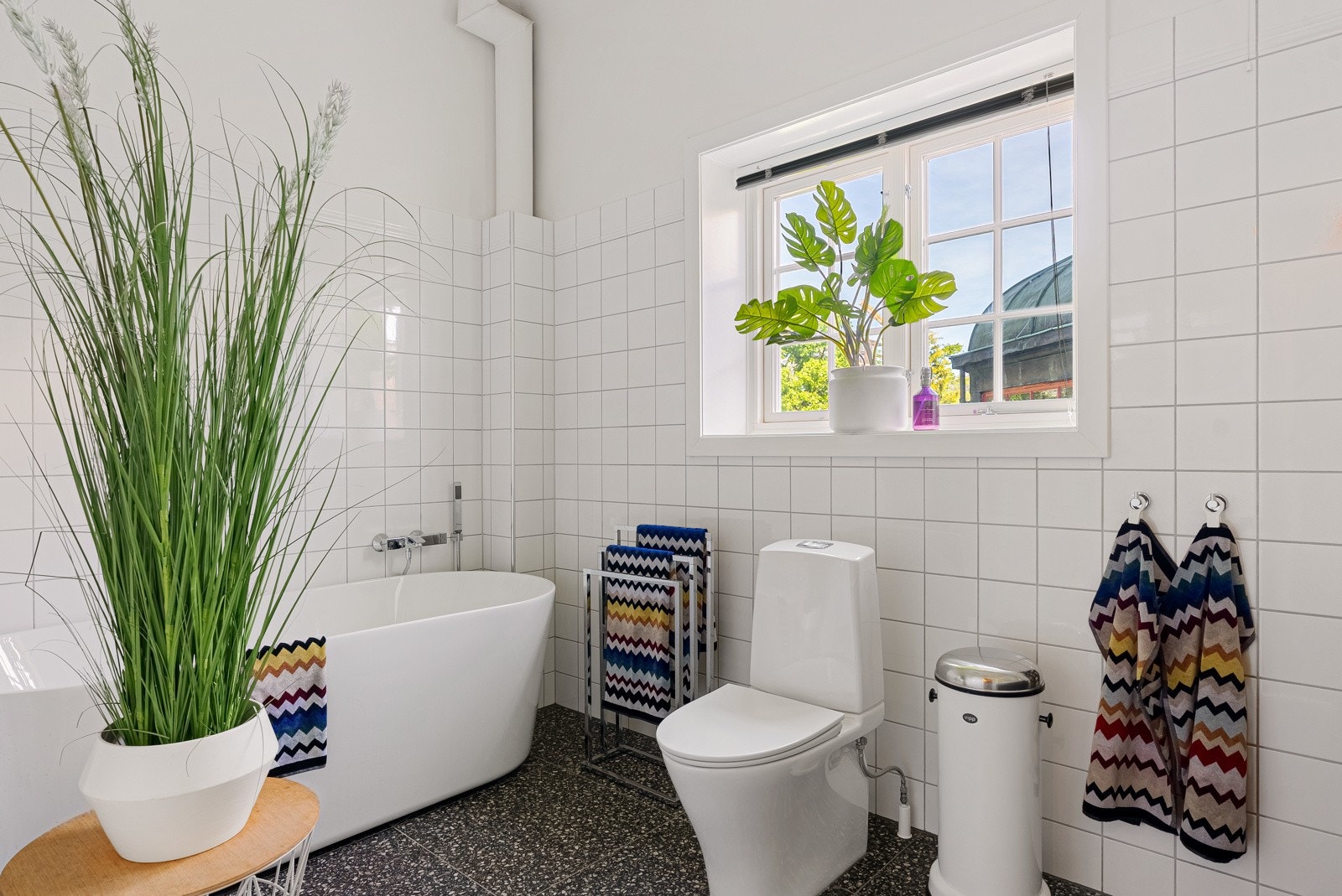 Nytt bad tilpasset husets identitet. Galleribilde