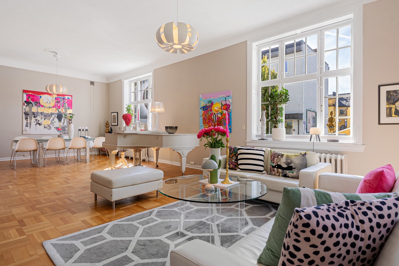 Lyst og luftig, god romfølelse! Galleribilde