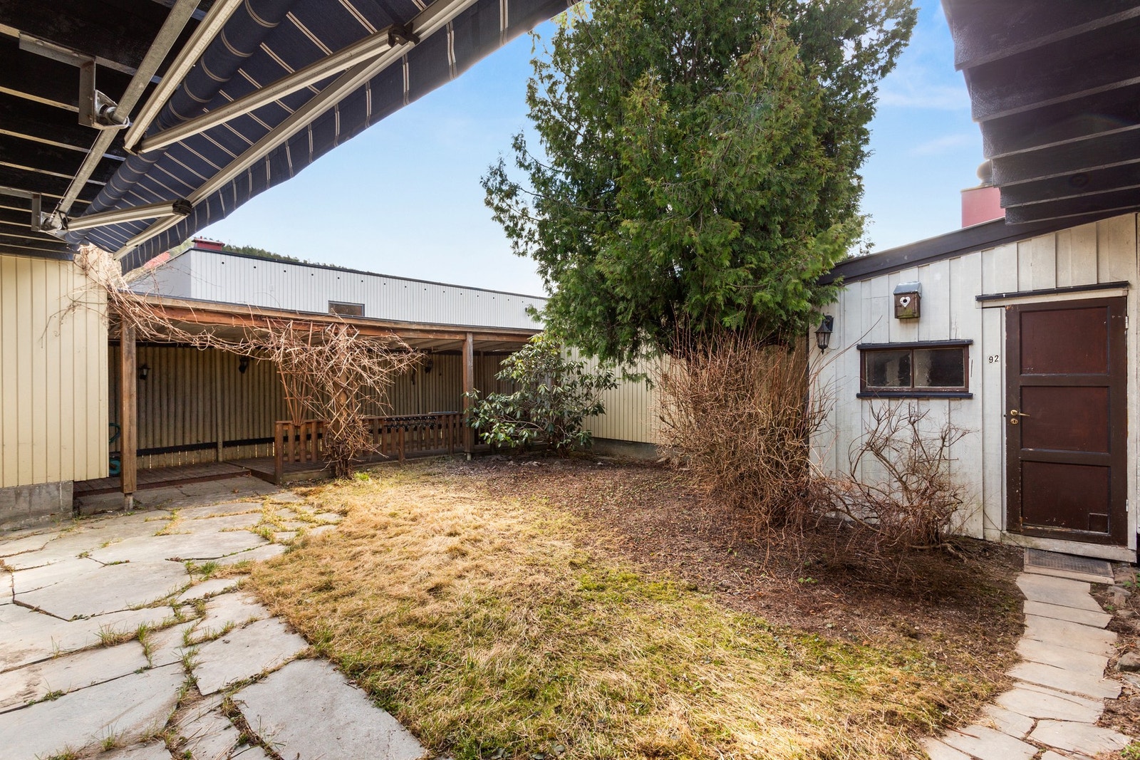 Atriet er utvidet av eier og fremstår med masse potensiale Galleribilde