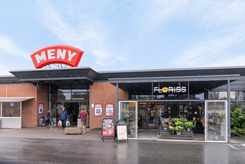 På Meny Haslesenteret kan man også gjøre dagligvarehandelen. Her finner man også en blomsterbutikk. Galleribilde
