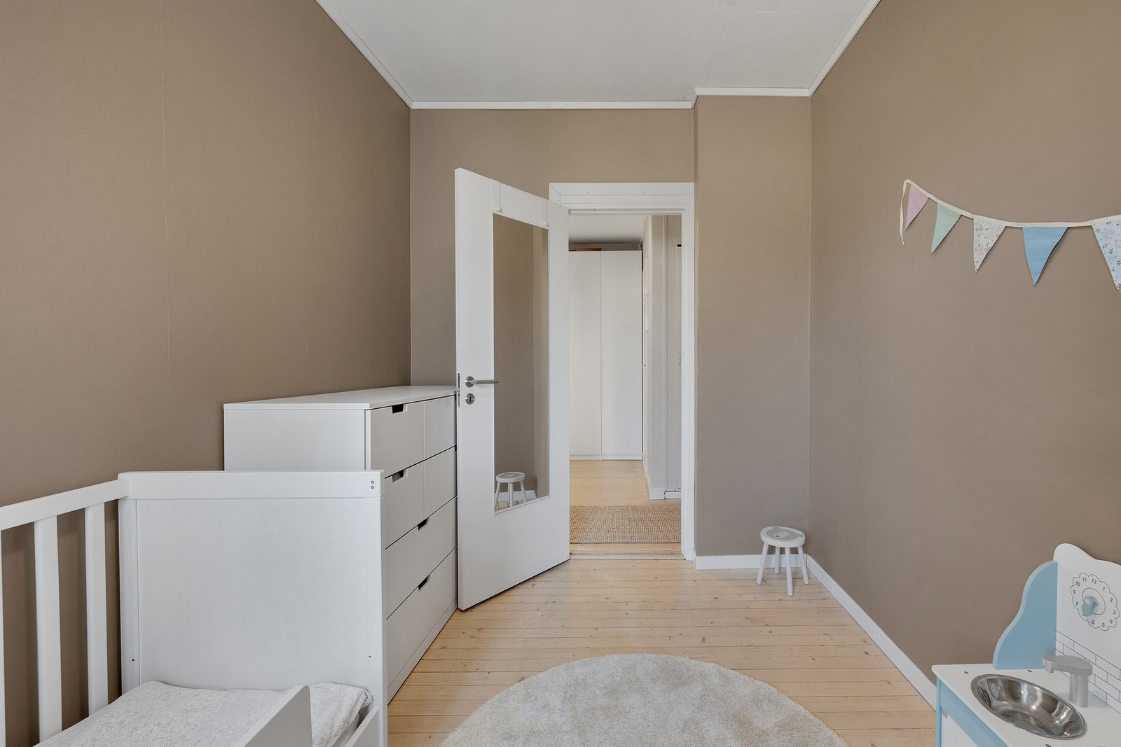 Egner seg godt som kontor, gjesterom eller barnerom - alt etter ønske og behov! Galleribilde