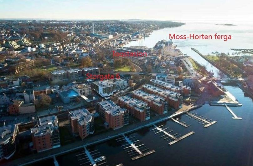 Storgata 6 har en sentral beliggenhet med kort gangvei til både togstasjon og ferge. Galleribilde