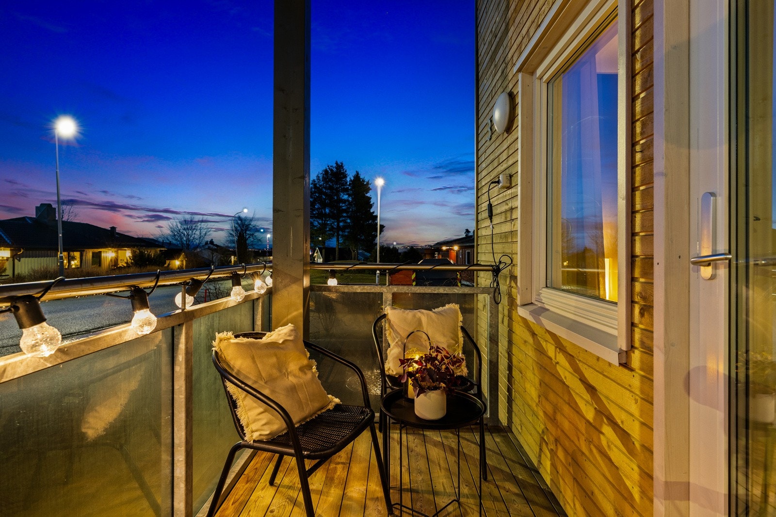 Fra soverommet har man tilgang på en egen terrasse på 4kvm. Galleribilde