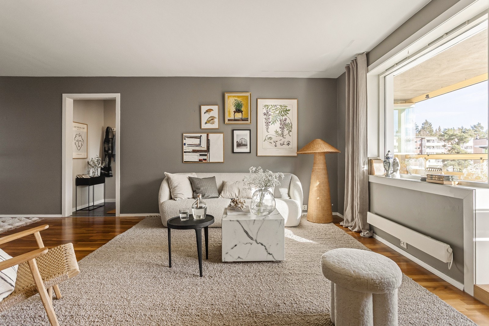 Leiligheten fikk nye vinduer i 2017 Galleribilde