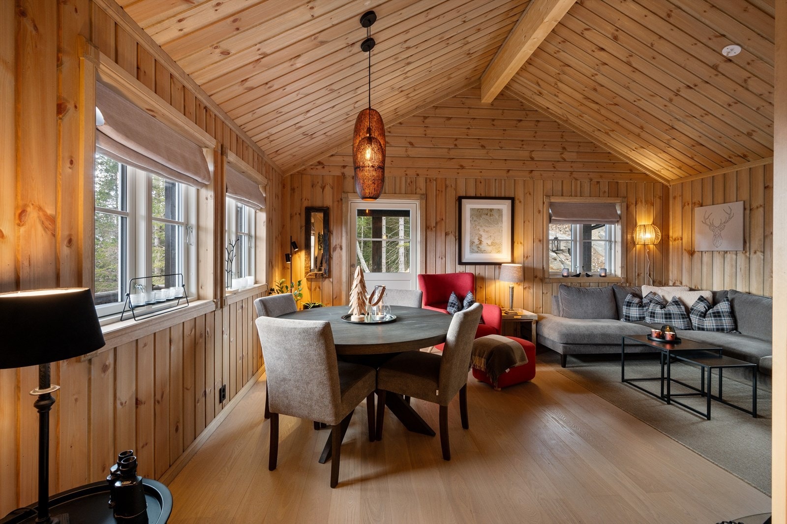 - Hytten holder en særs moderne og innflytningsklar standard. Ingen TG2 eller TG3 - Galleribilde