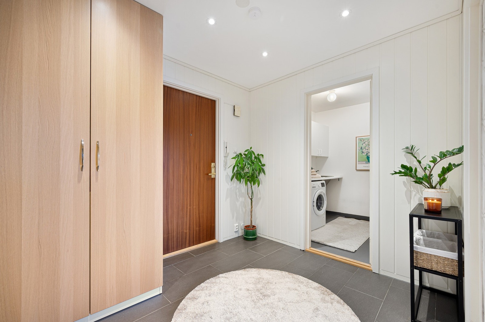 Entré. Galleribilde