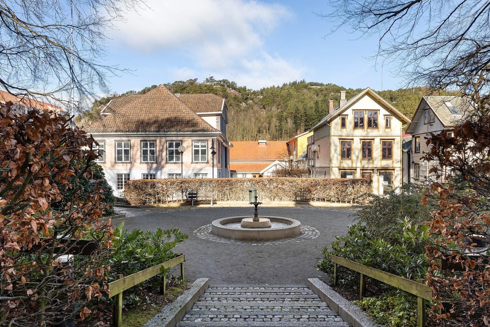Boligen ligger like ved parken Galleribilde