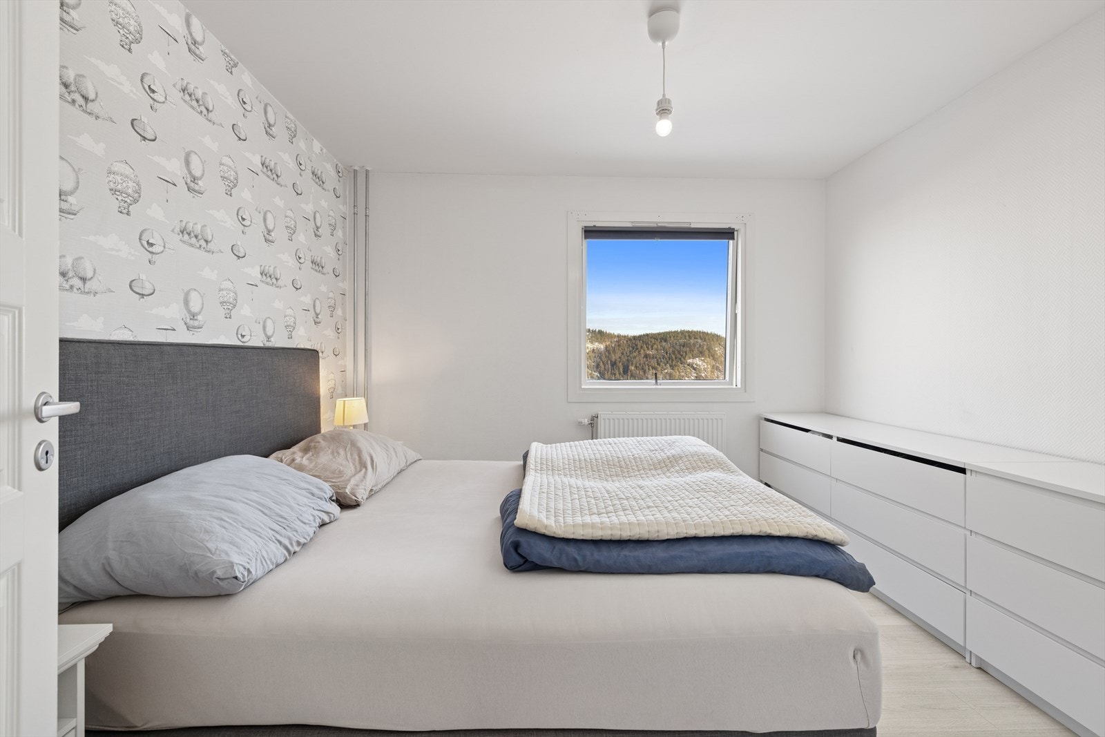 Her er også plass for garderobeløsninger Galleribilde