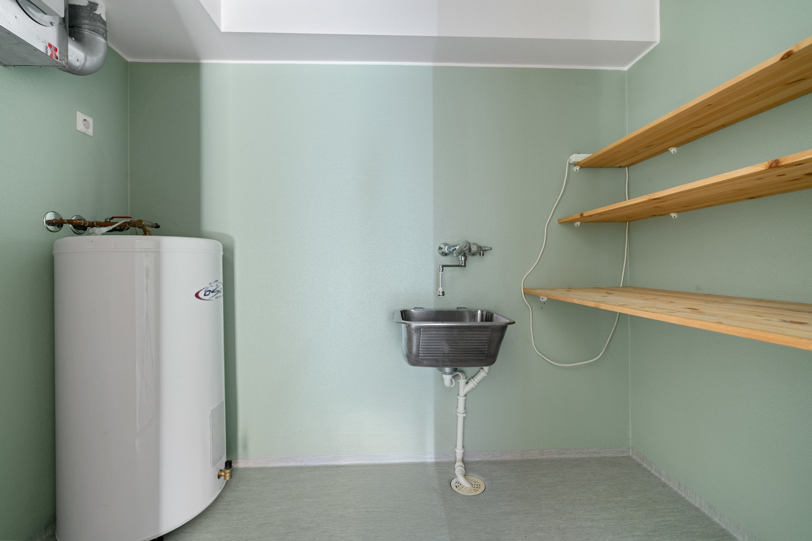 Vaskerom med tilkomst i fra badet Galleribilde