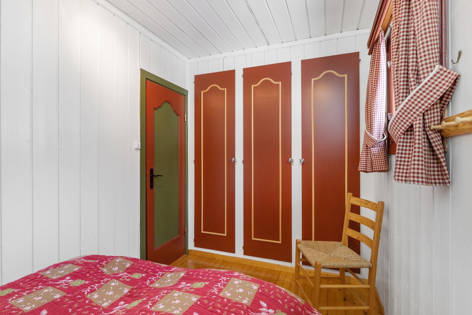 Innebygde garderobeskap Galleribilde