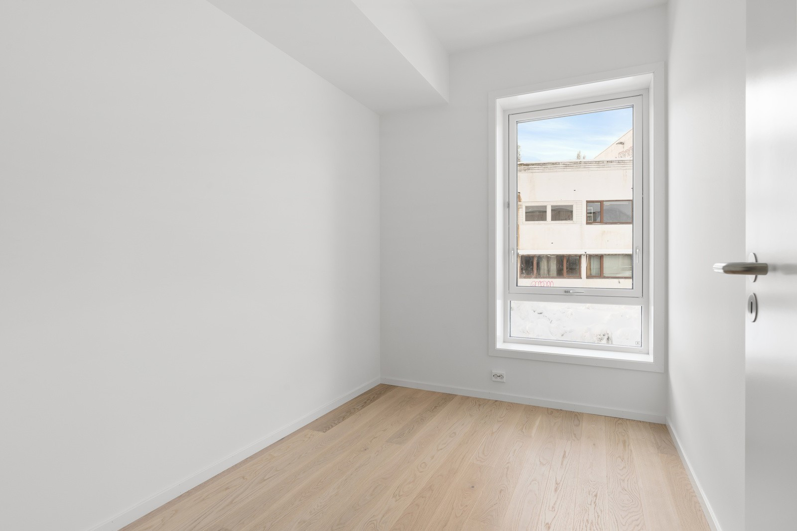 Soverommene har plass til seng av ønsket størrelse og oppbevaringsmøbel.