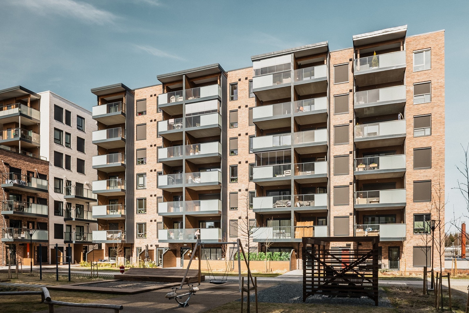 Jernbanegata 6 er en moderne, pen og arealeffektiv 2-roms leilighet fra 2024. Galleribilde