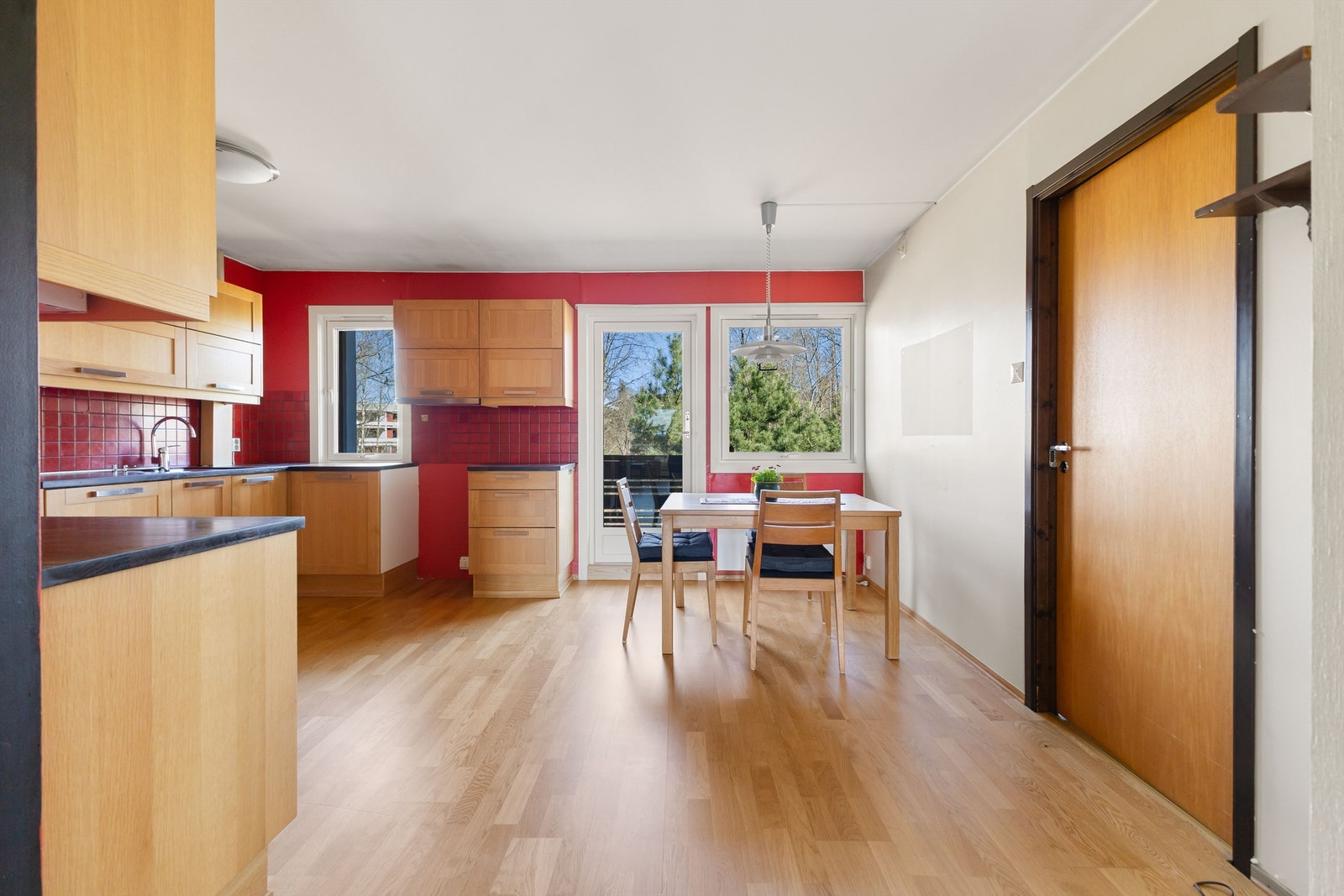 Kjøkken. Galleribilde