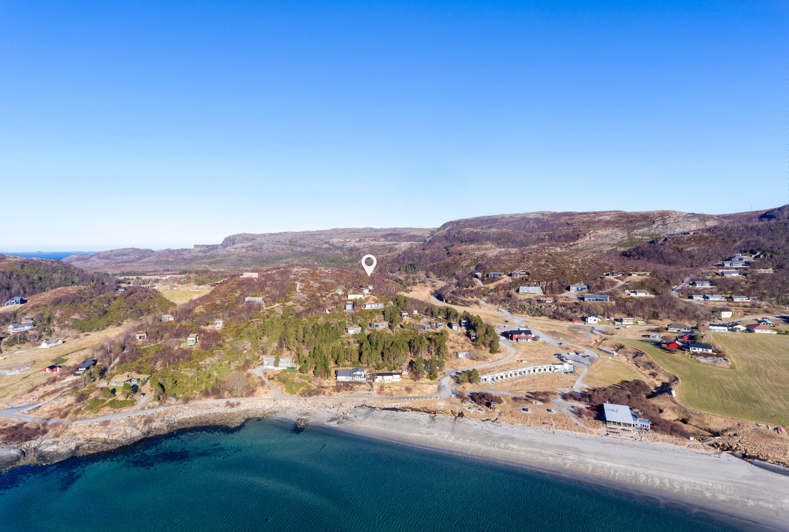 Den vakre naturen og rå beliggenheten til Stokkøya, gir mange muligheter for opplevelser Galleribilde